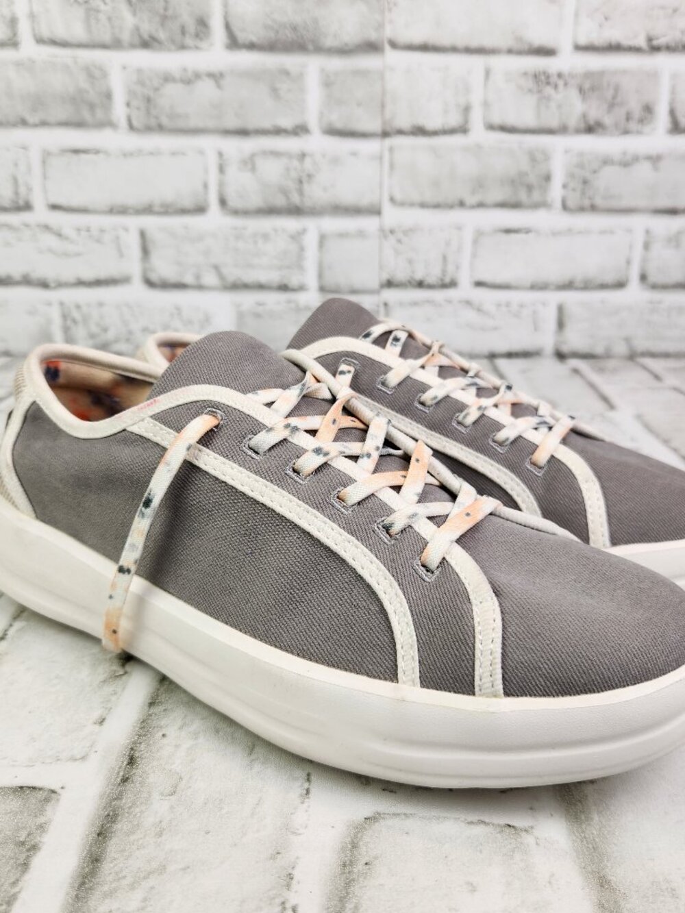 Hey Dude Karina Joy Women's Sz 8 Stone Grey Slip On Comfort Casual Sneaker Shoes